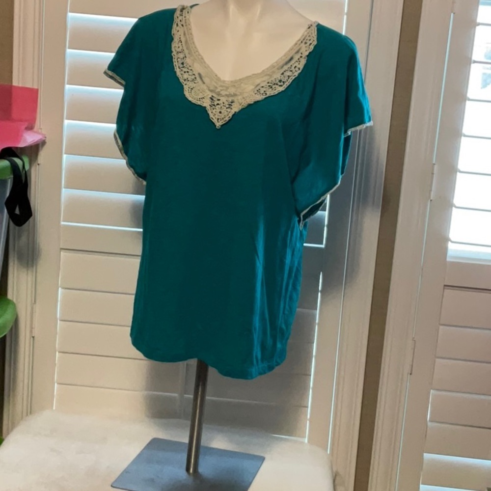 Fresh Green Flutter Sleeve Ruffled Blouse